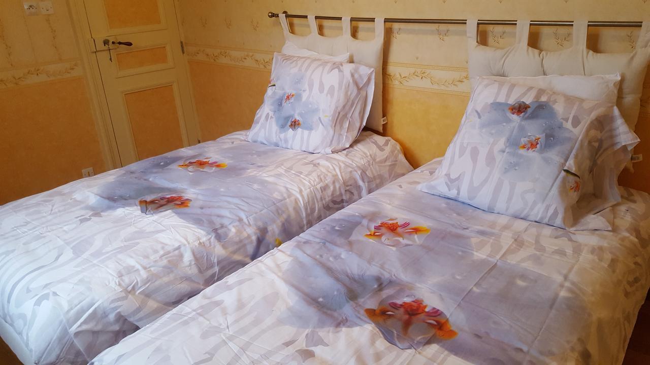 Bed and Breakfast Camden House à Aubry-le-Panthou Extérieur photo